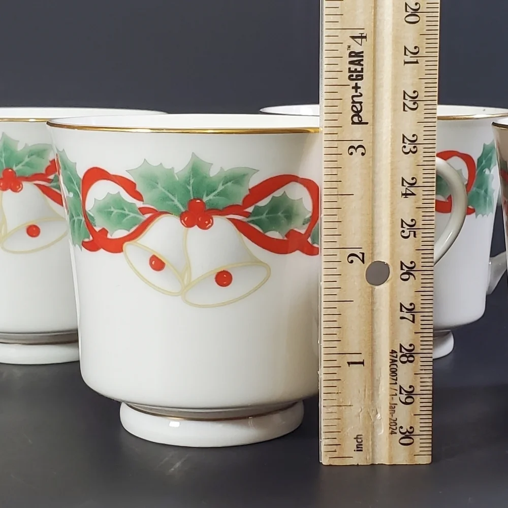 Sango Noel 1990 Christmas Teacups Mug Set of 4 Vintage Holiday Christmas